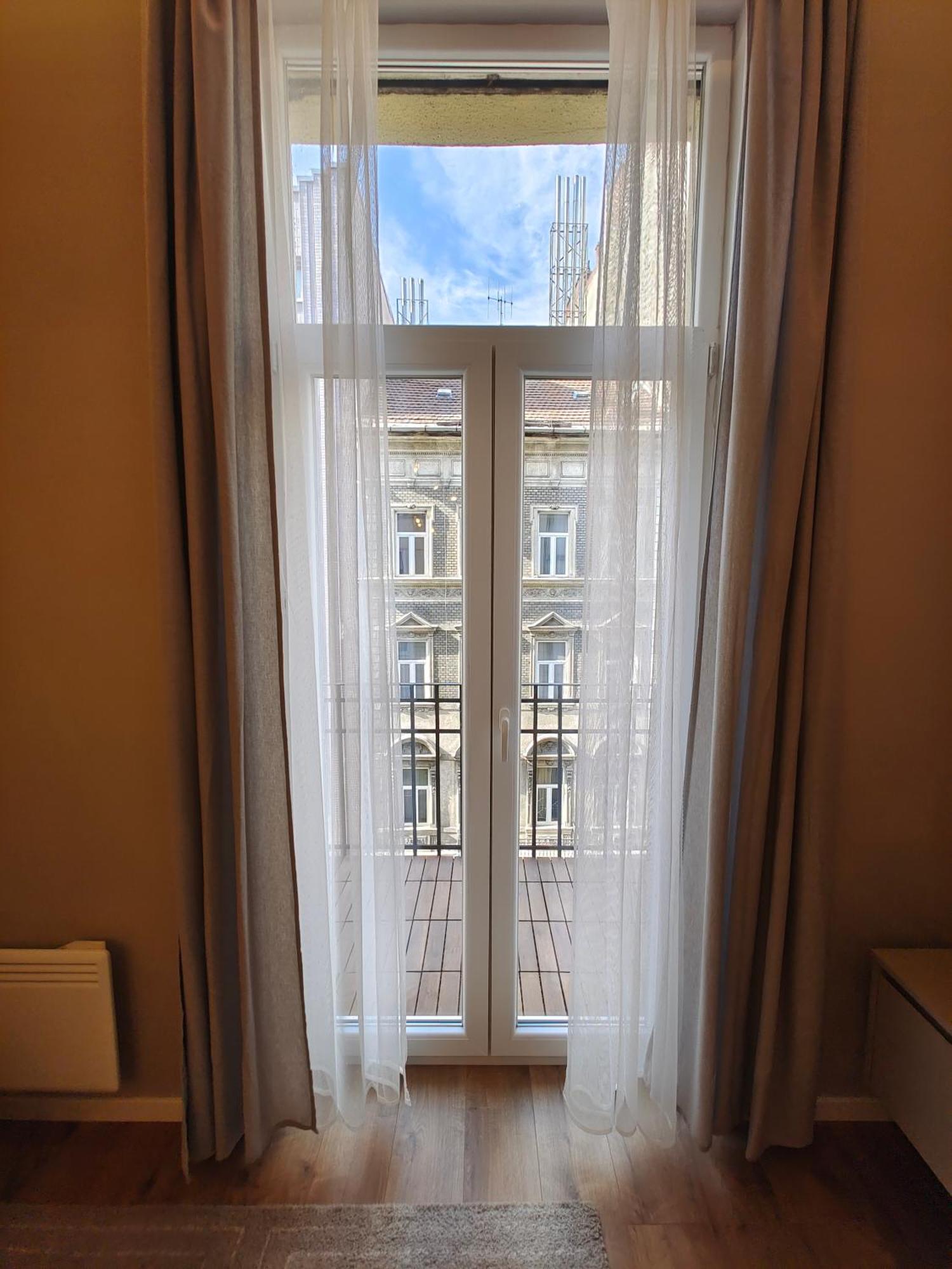 City Center 2, Cozy And Modern 2Br In The City Center Βουδαπέστη Εξωτερικό φωτογραφία