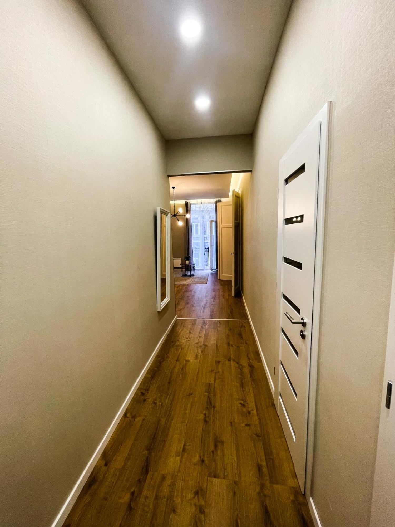 City Center 2, Cozy And Modern 2Br In The City Center Βουδαπέστη Εξωτερικό φωτογραφία