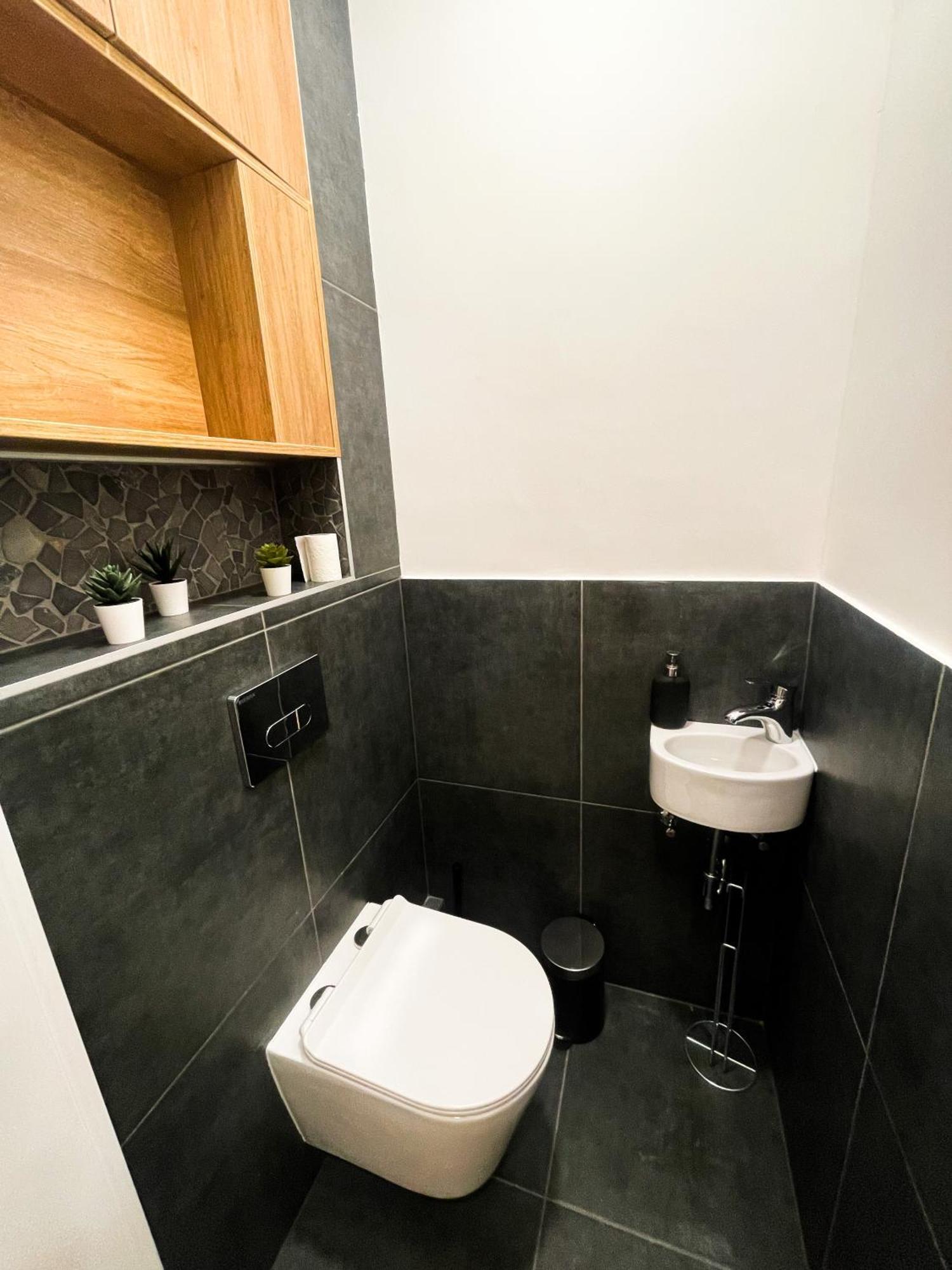 City Center 2, Cozy And Modern 2Br In The City Center Βουδαπέστη Εξωτερικό φωτογραφία