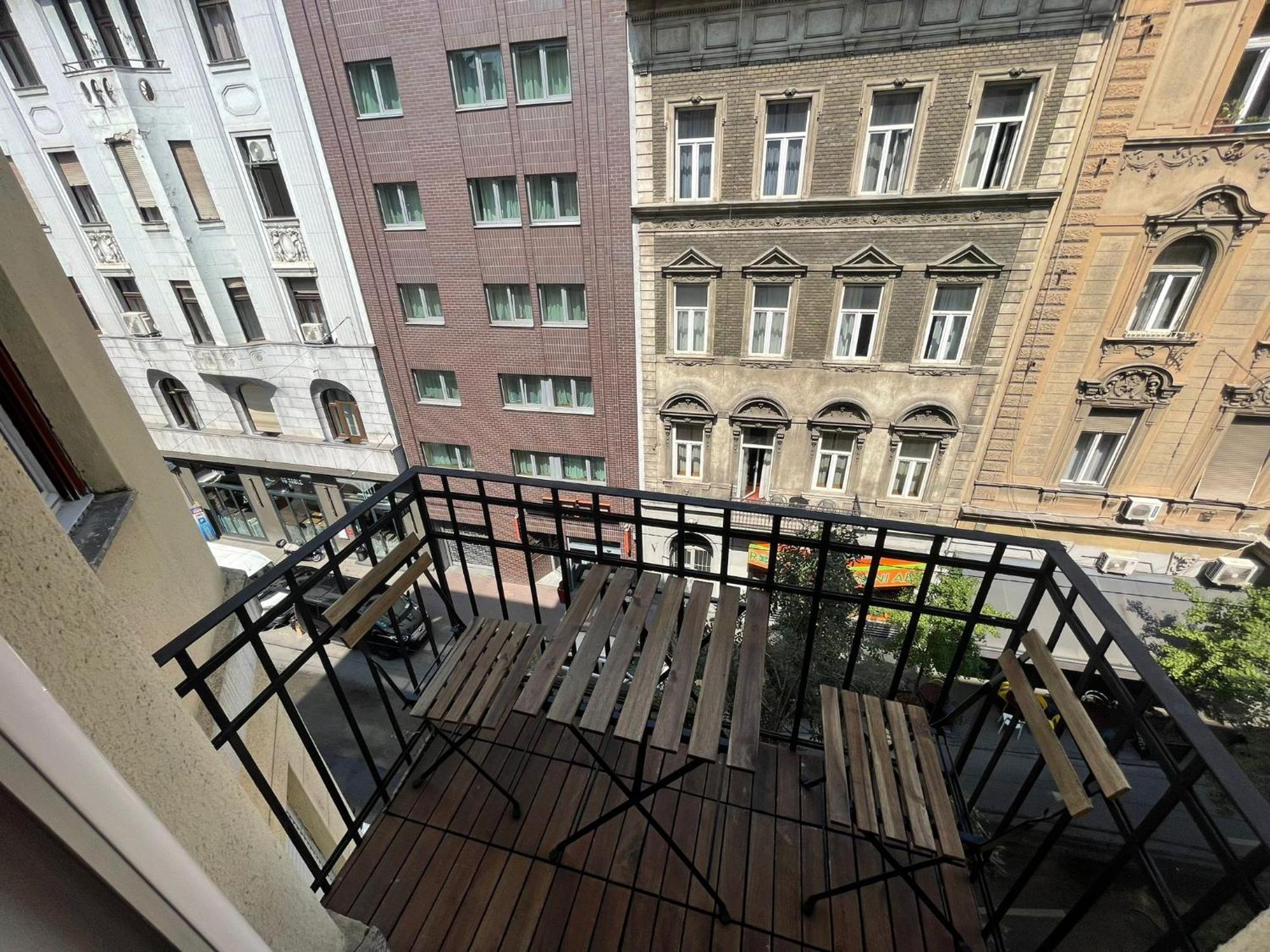 City Center 2, Cozy And Modern 2Br In The City Center Βουδαπέστη Εξωτερικό φωτογραφία